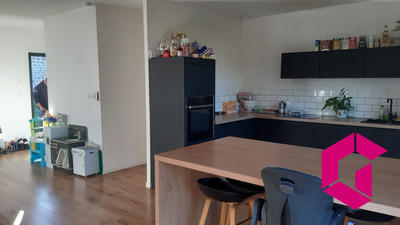 Châlet - 103 m² - 4 pièces