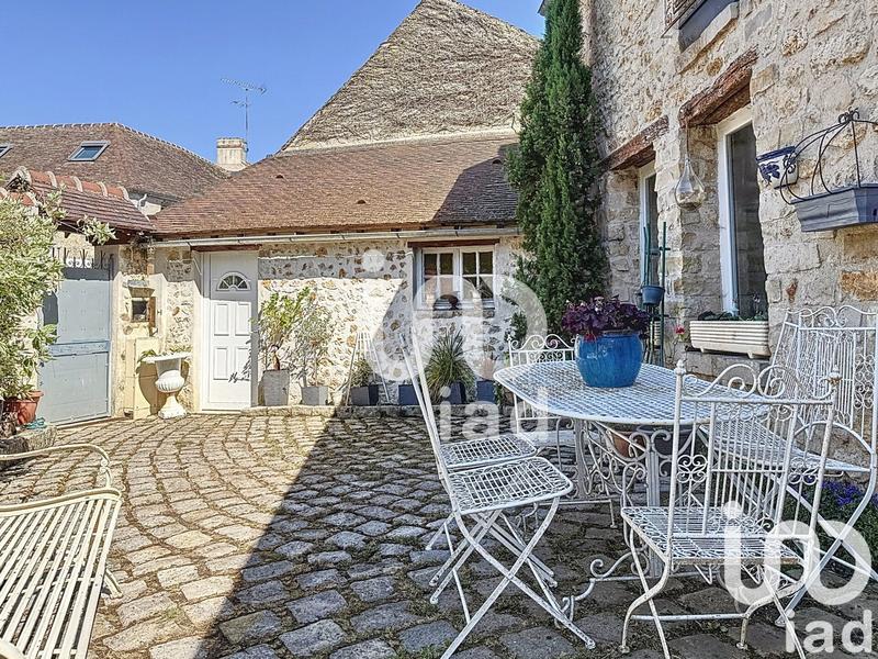 Maison - 99 m² - 5 pièces