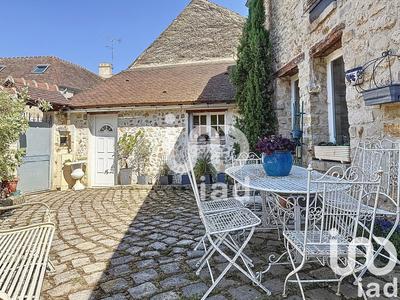 Maison - 99 m² - 5 pièces