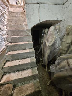 Magasins - 98 m² - 2 pièces