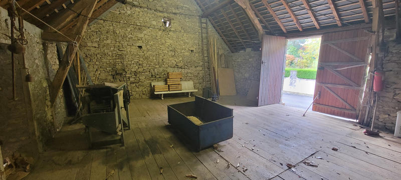 Maison - 104 m² - 4 pièces