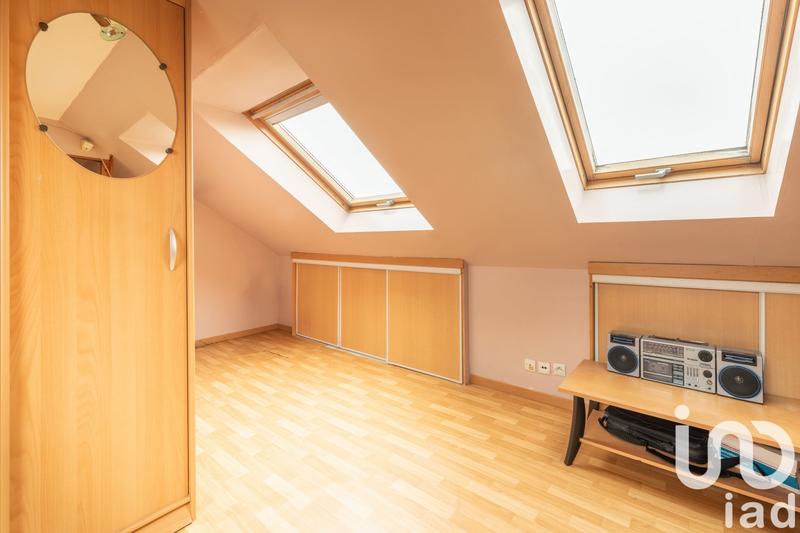 Maison - 145 m² - 7 pièces