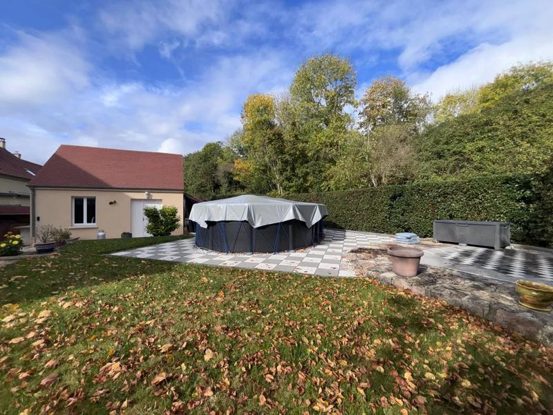 Maison - 197 m² - 8 pièces