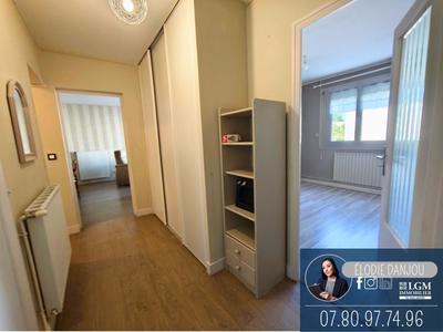 Appartement - 71 m² - 3 pièces