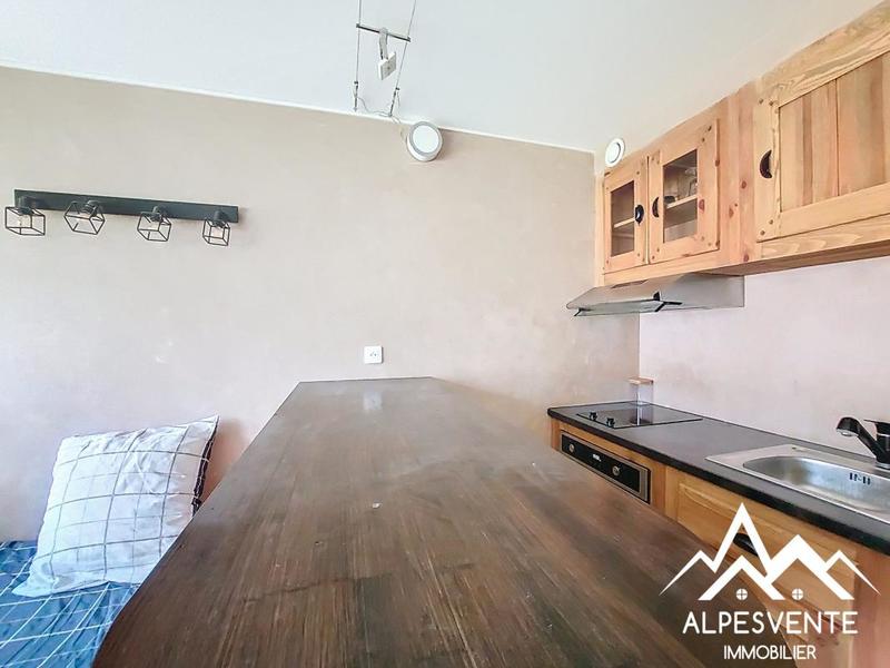 Studio - 18 m² - 1 pièce