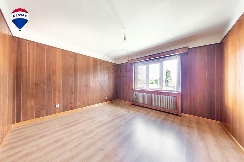 Maison - 162 m² - 6 pièces