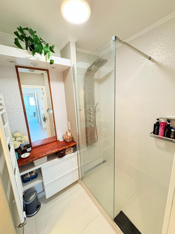 Appartement - 82 m² - 4 pièces