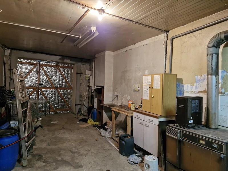 Maison - 200 m² - 7 pièces