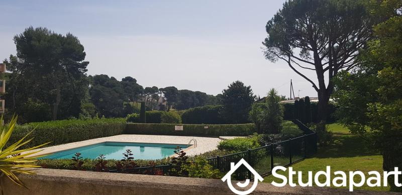 Appartement - 30 m² - 2 pièces