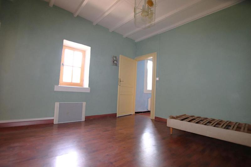 Maison - 310 m² - 15 pièces