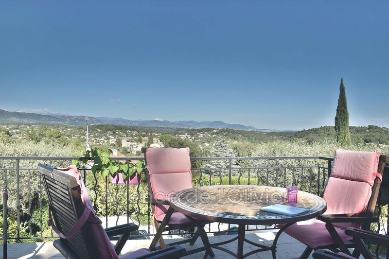 Villa - 235 m² - 5 pièces