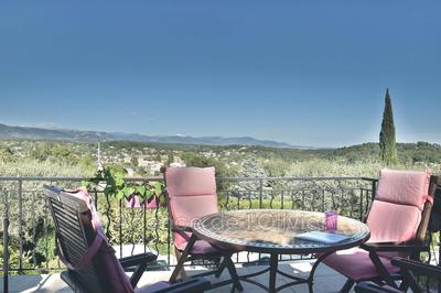 Villa - 235 m² - 5 pièces