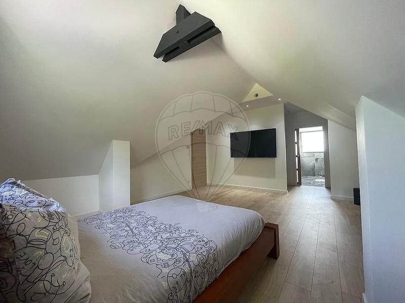 Maison - 167 m² - 5 pièces