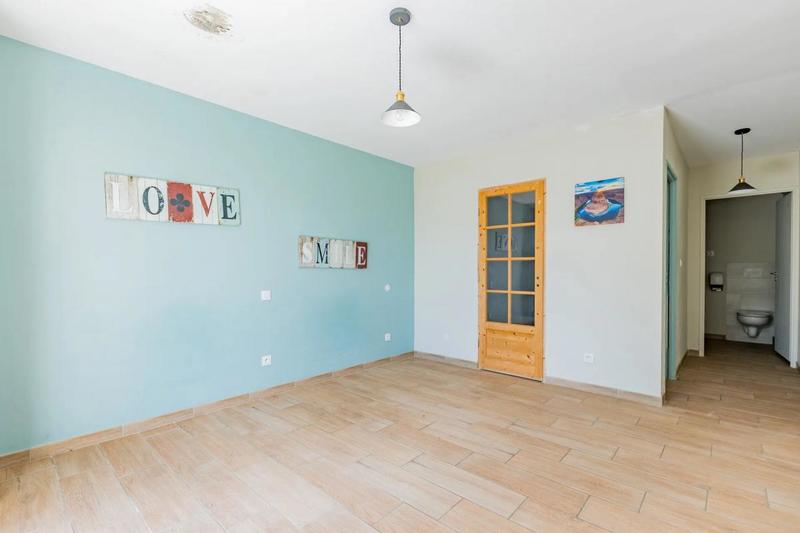 Maison - 150 m² - 8 pièces