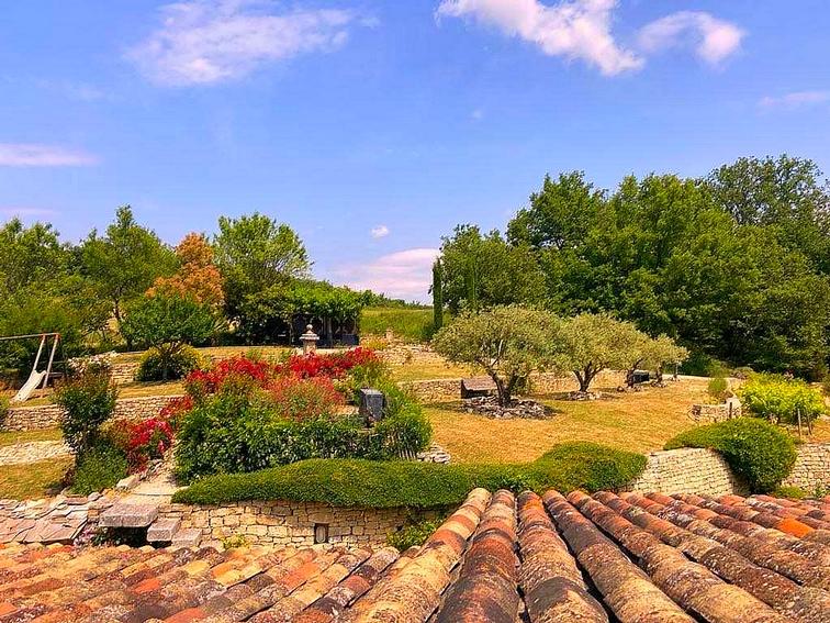 Demeure - 330 m² - 12 pièces