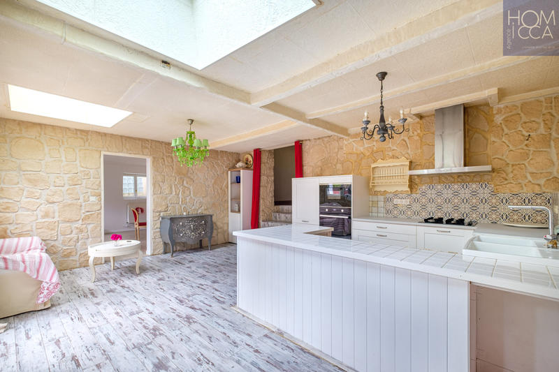 Maison - 112 m² - 4 pièces