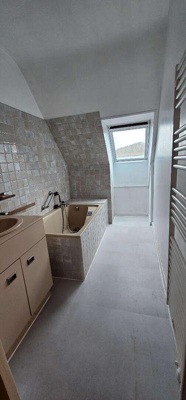 Appartement - 95 m² - 5 pièces