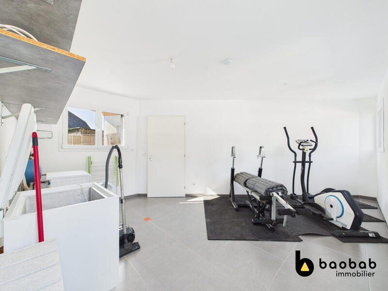 Maison - 153 m² - 6 pièces