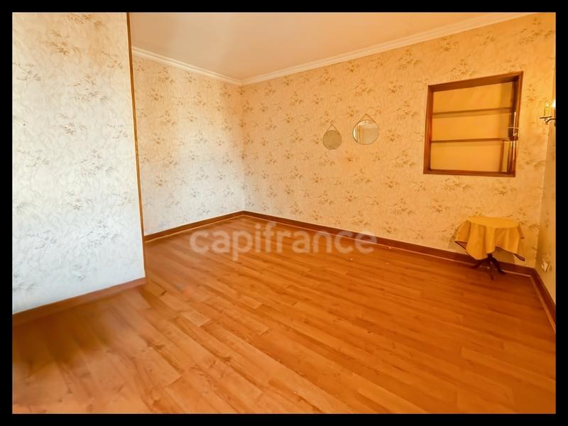 Appartement - 84 m² - 3 pièces