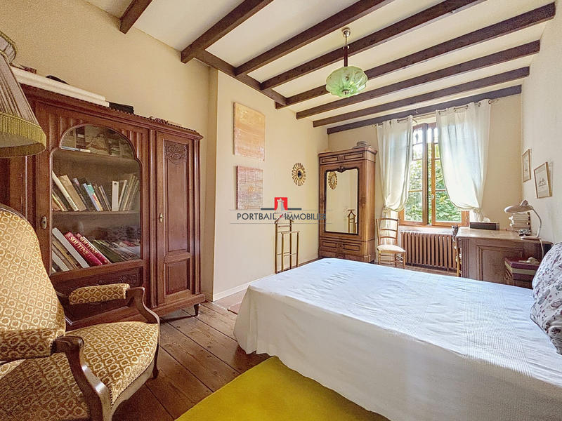 Maison - 193 m² - 6 pièces