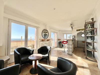 Maison - 91 m² - 4 pièces