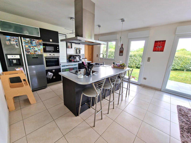 Maison - 160 m² - 6 pièces