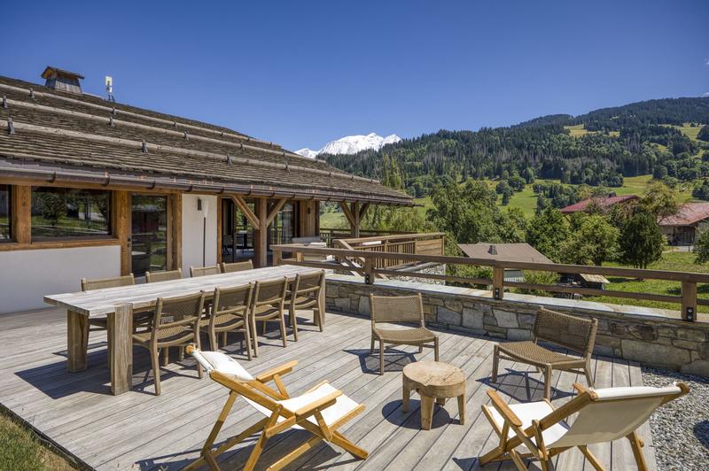 Châlet - 596 m² - 12 pièces