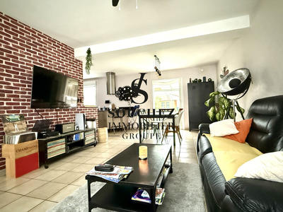 Maison - 105 m² - 5 pièces