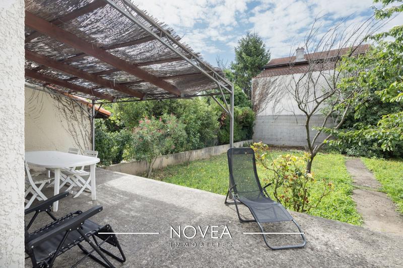 Villa - 137 m² - 6 pièces