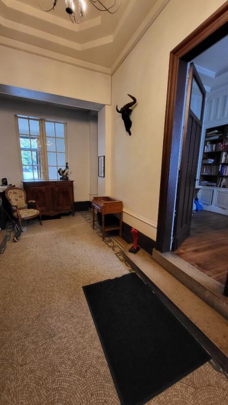 Maison - 326 m² - 8 pièces