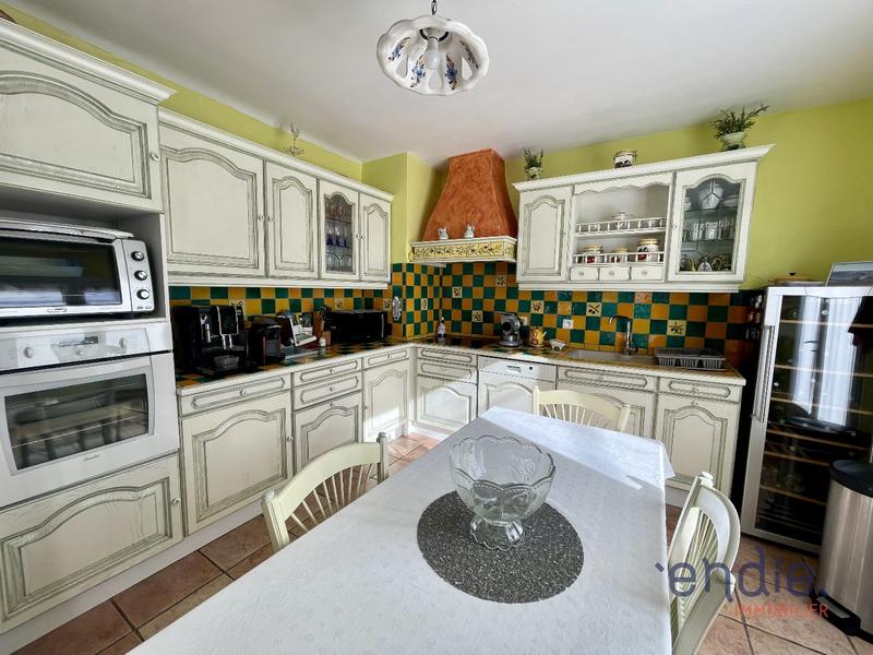 Maison - 188 m² - 6 pièces