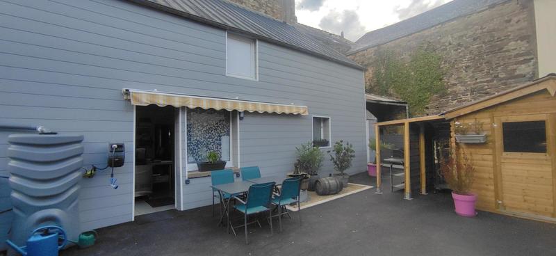 Maison - 350 m² - 7 pièces