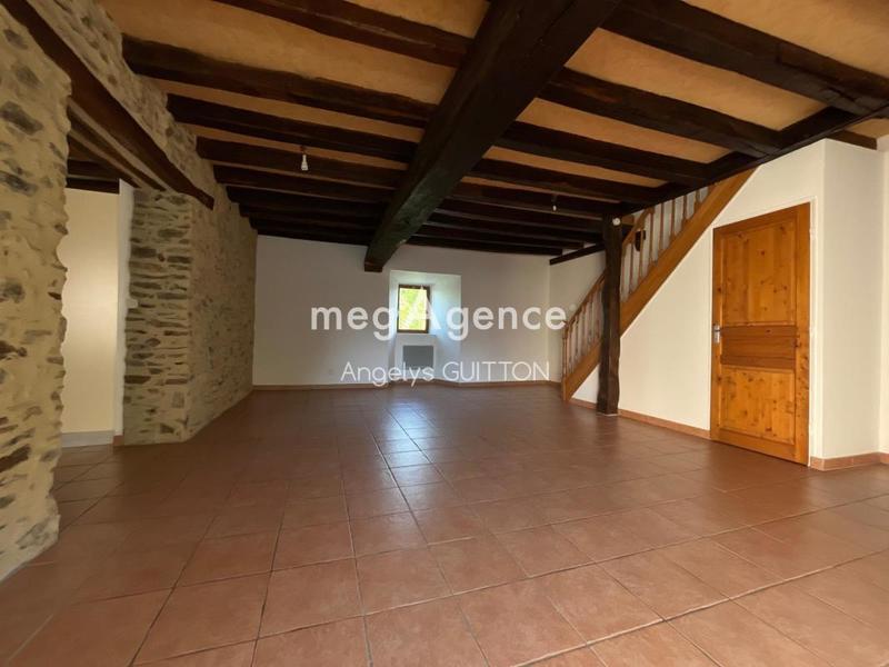 Maison - 140 m² - 5 pièces