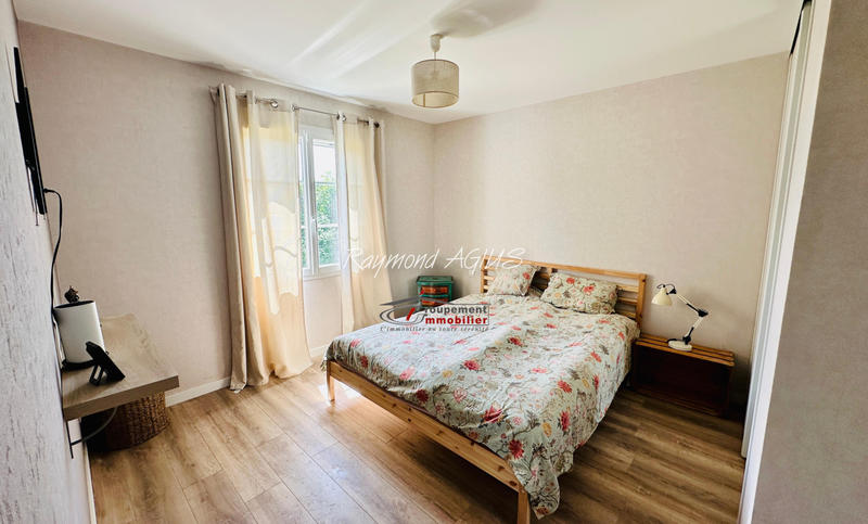 Maison - 200 m² - 8 pièces