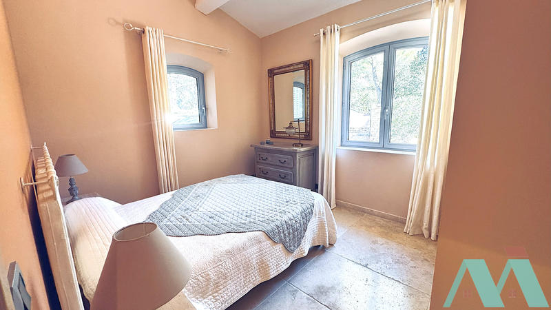 Maison - 160 m² - 5 pièces