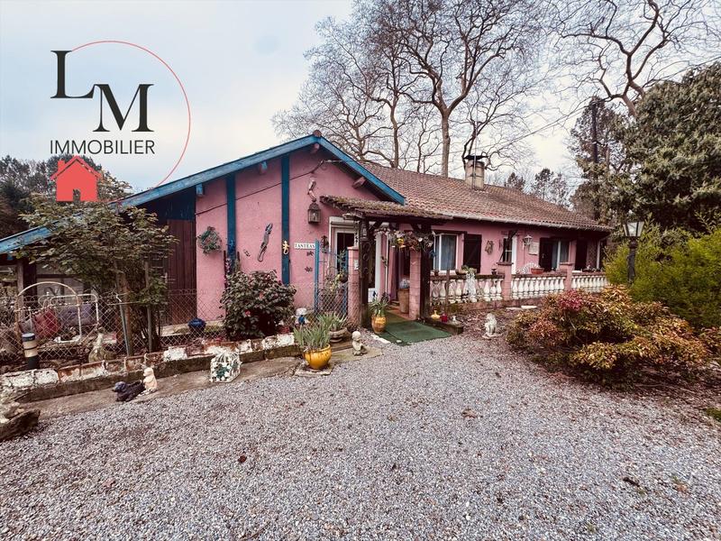 Maison - 236 m² - 7 pièces