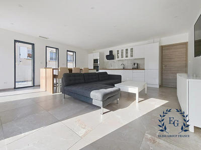 Maison - 103 m² - 4 pièces