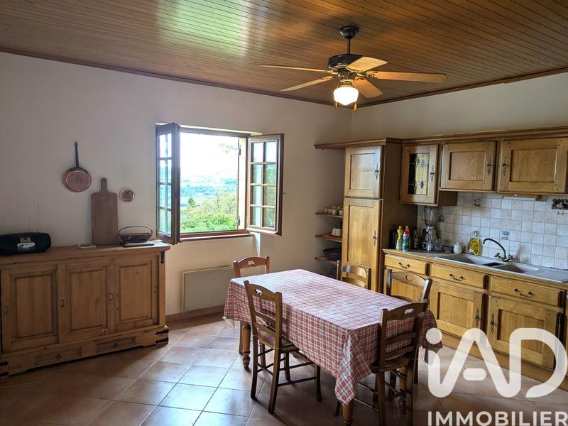 Maison - 175 m² - 6 pièces