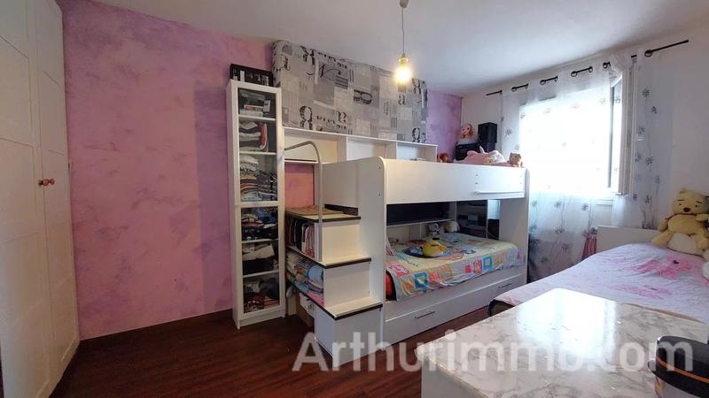 Maison - 88 m² - 4 pièces