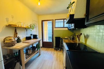 Appartement - 77 m² - 3 pièces