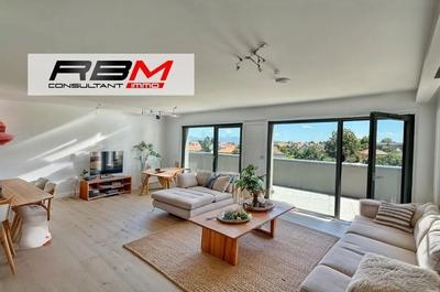 Appartement - 101 m² - 4 pièces