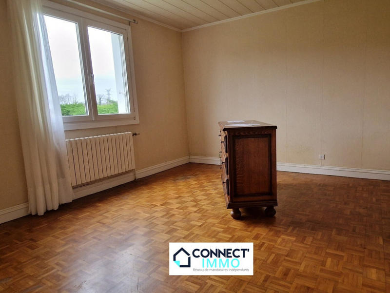 Maison - 107 m² - 6 pièces