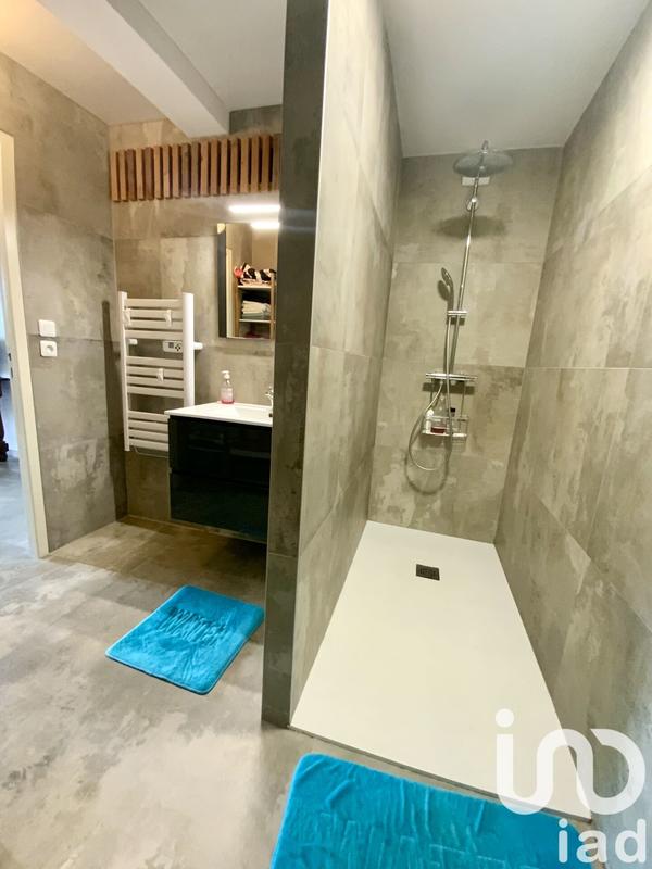 Maison - 195 m² - 5 pièces