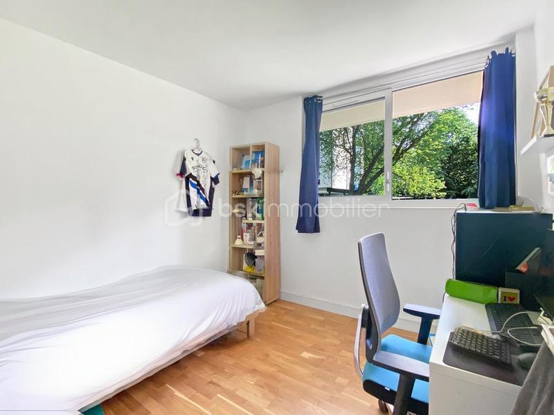 Appartement - 82 m² - 3 pièces