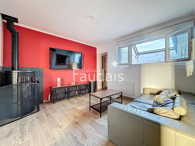 Maison - 102 m² - 6 pièces