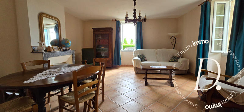 Maison ancienne - 227 m² - 8 pièces