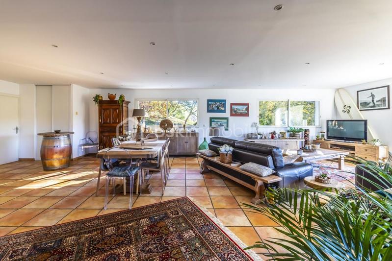 Maison - 158 m² - 5 pièces