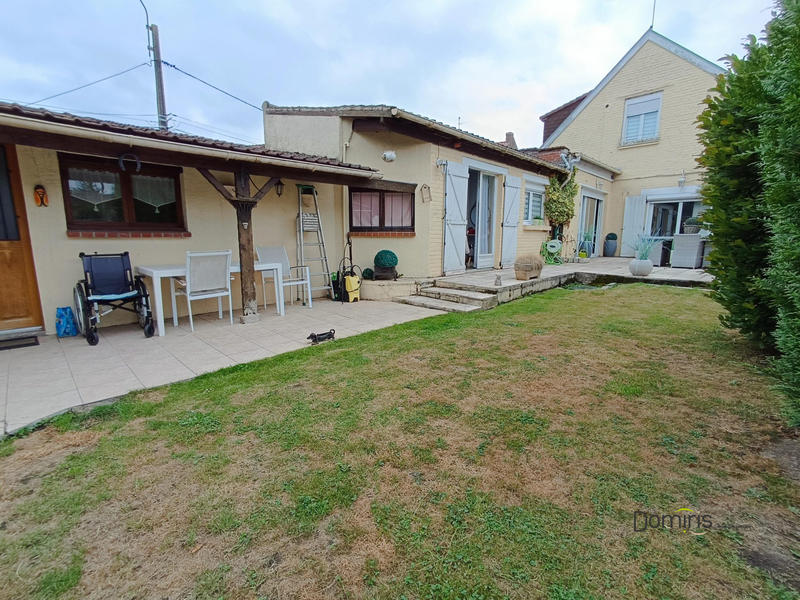 Maison - 182 m² - 7 pièces