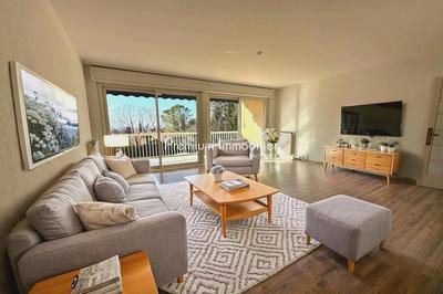 Appartement - 107 m² - 4 pièces