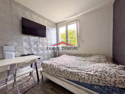 Appartement - 72 m² - 5 pièces